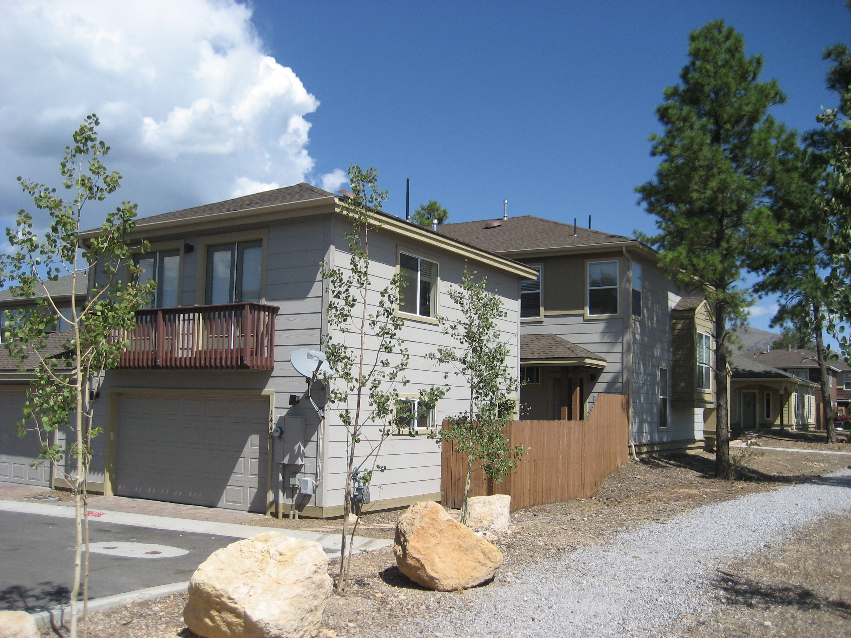 1448 Mackenzie Dr