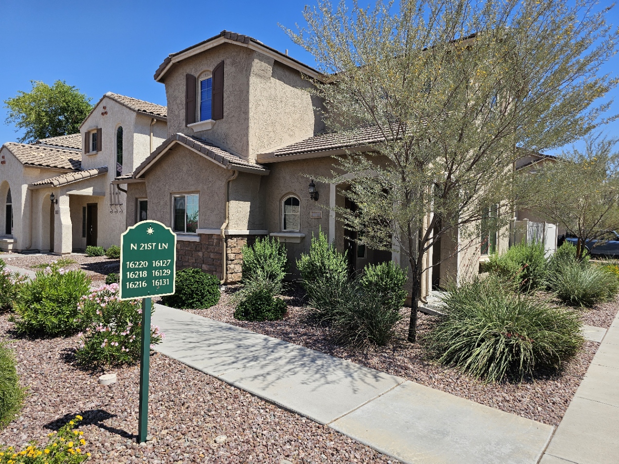 Property main image